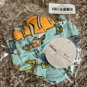 Little Sleepies Finding Nemo Lovey